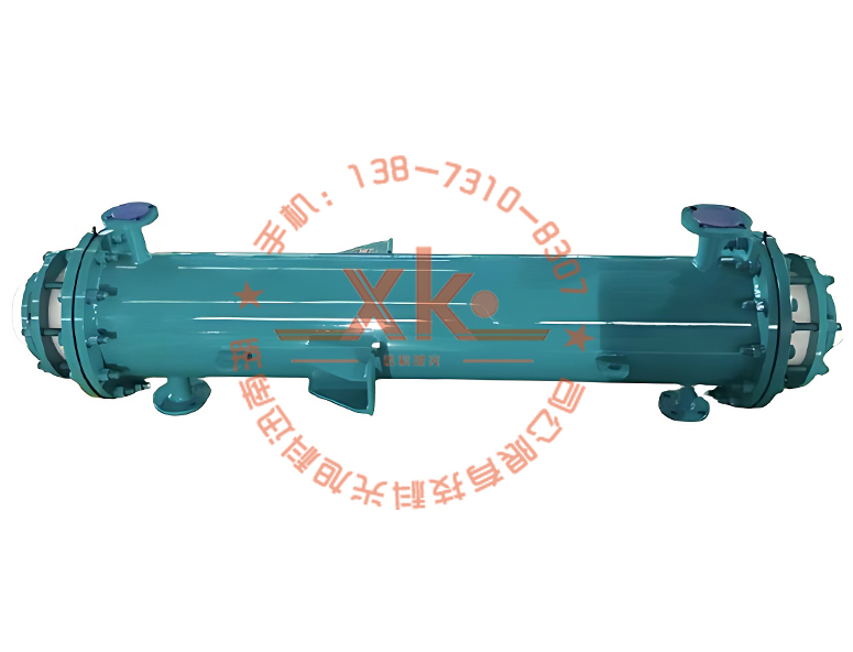 1735028438635153.jpg 臥式管殼氟塑料換熱器2.jpg